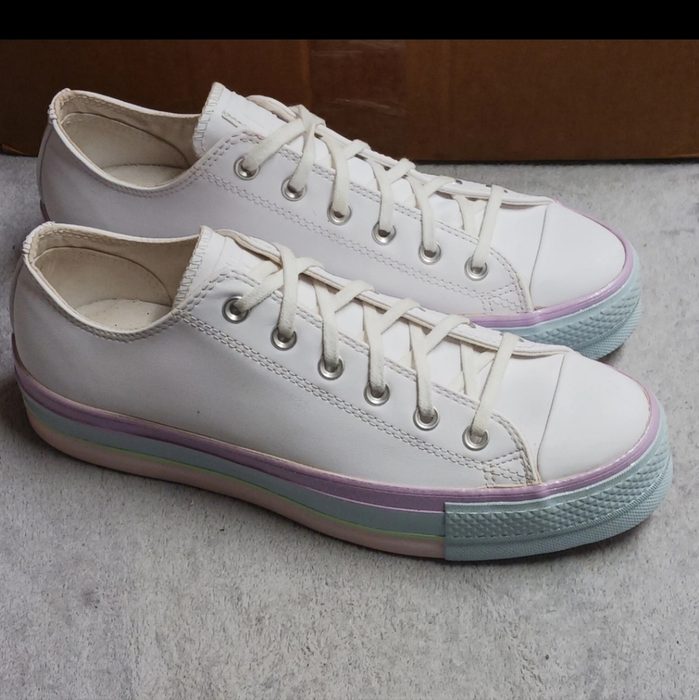 Converse Women's White Sneakers with Pastel Trim Size US 11